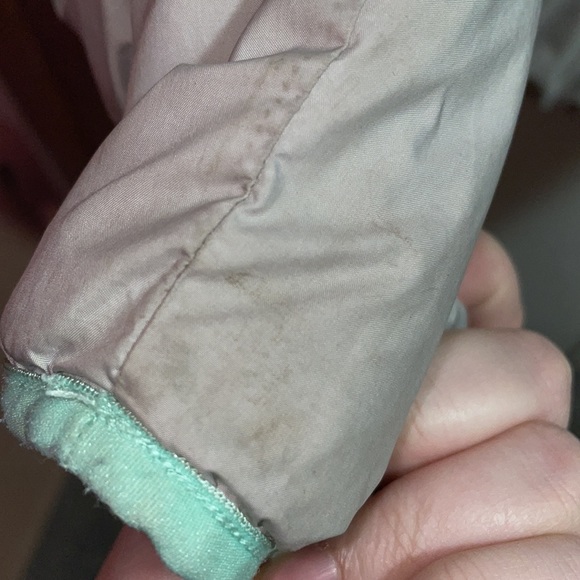 Girls North Face Reversible Jacket - Picture 7 of 8